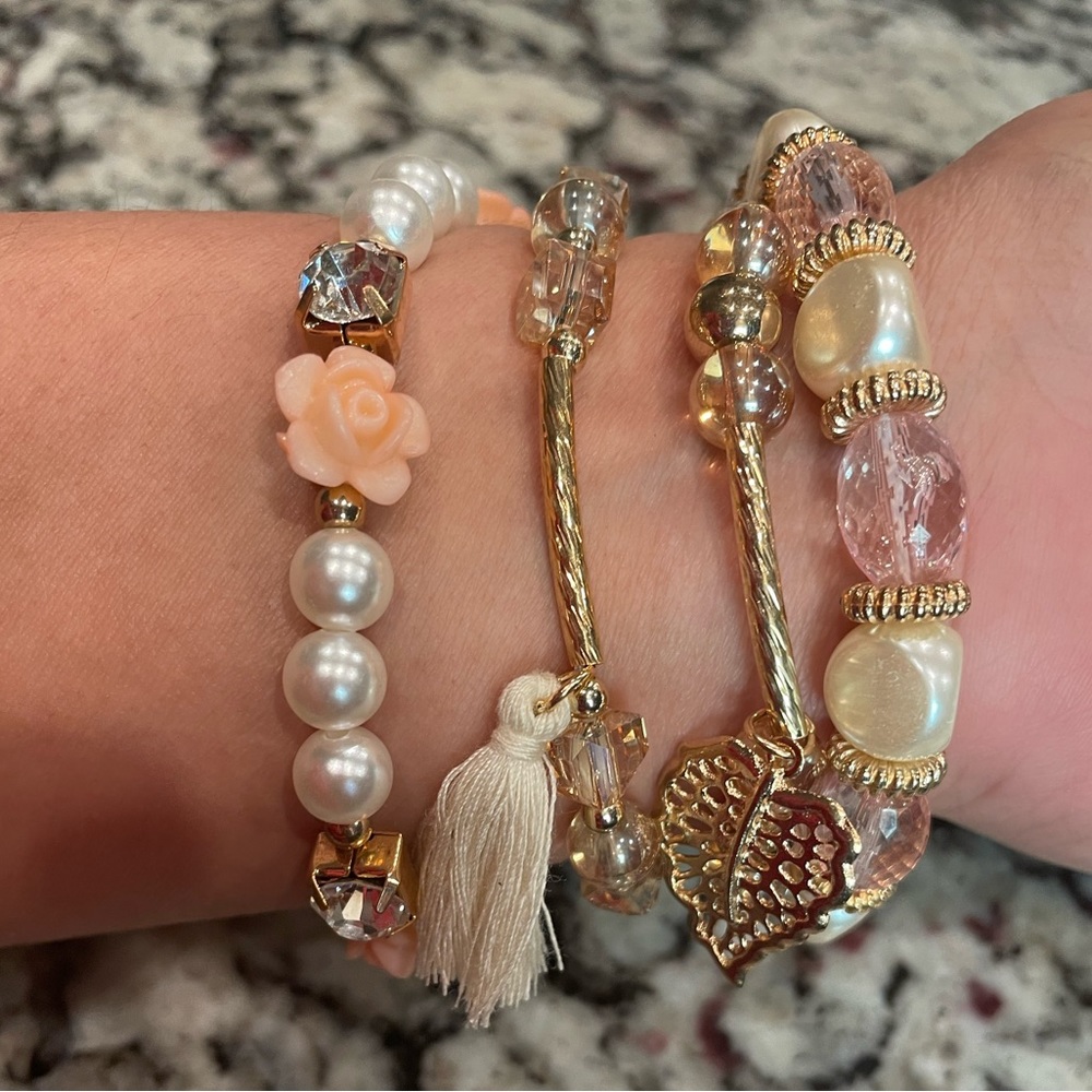 Bracelet